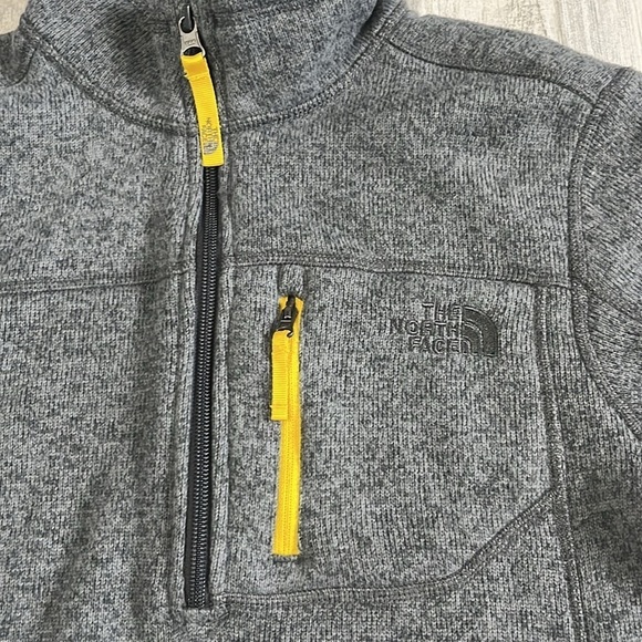 The North Face Boys Jacket Size Large - Picture 2 of 8